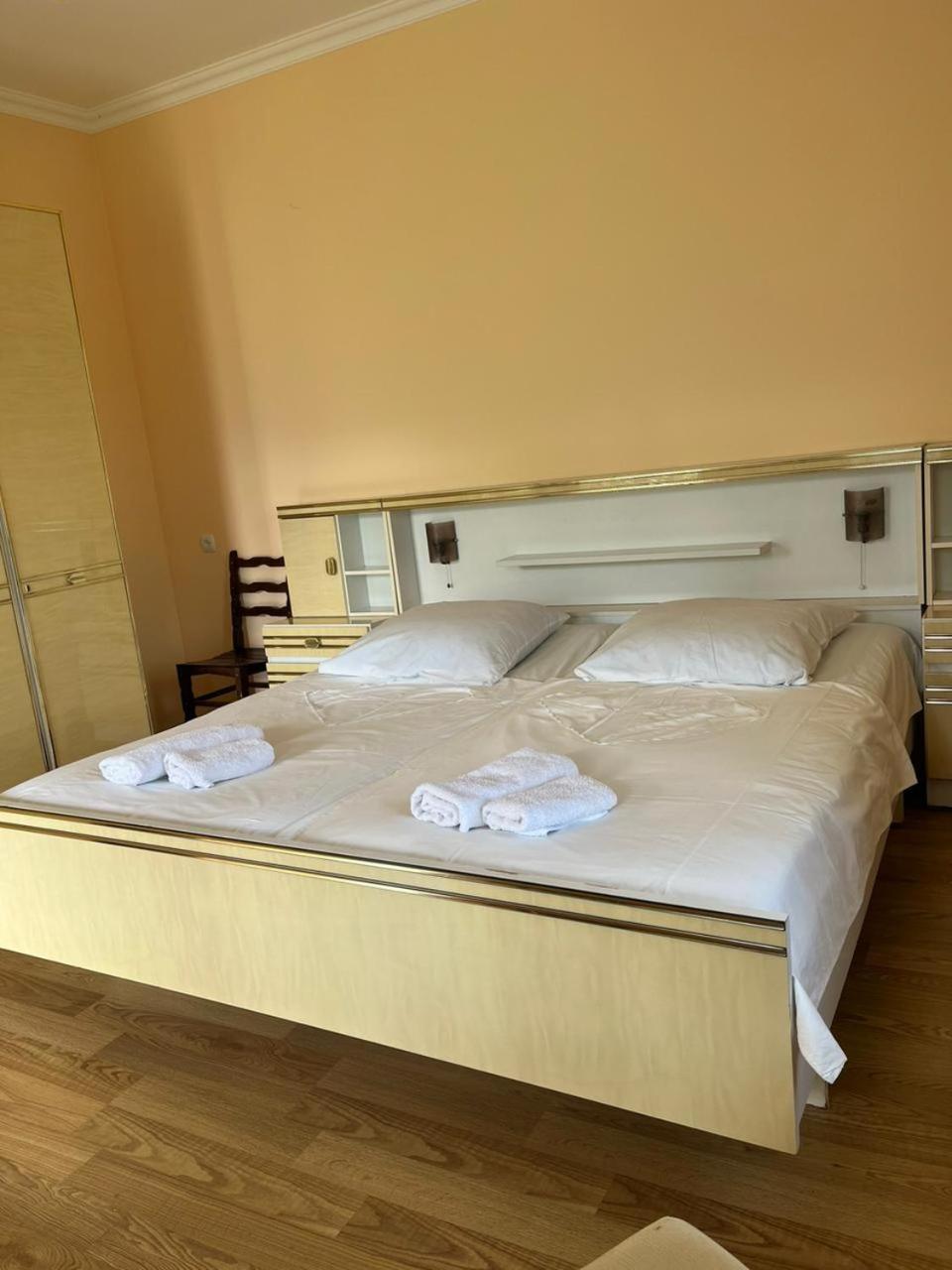Guest House Lankhvri Becho Luaran gambar